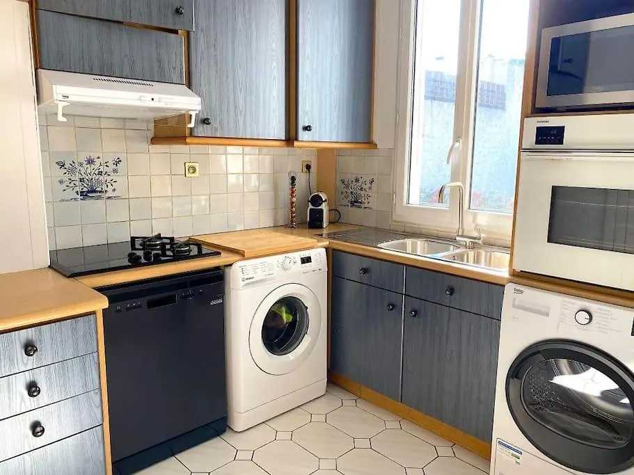 Mytripinparis - Large And Sunbathed 1Br - Close To The Eiffel Tower 0*, Paris France