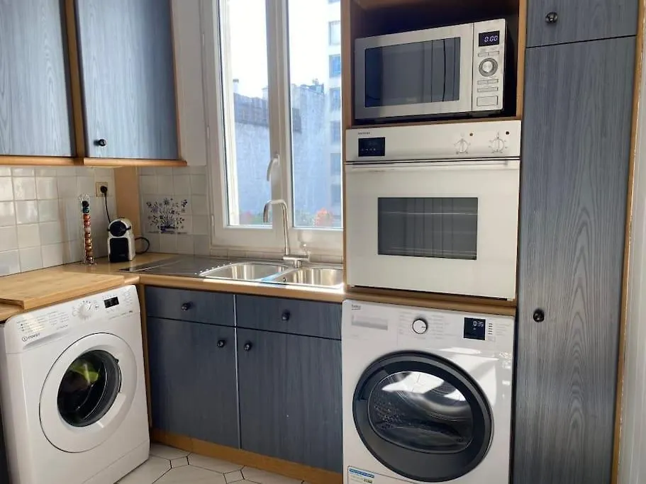 Mytripinparis - Large And Sunbathed 1Br - Close To The Eiffel Tower 0*, Paris France